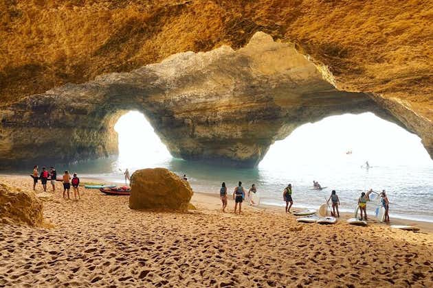 Benagil-grot Begeleide kajaktocht Grotten en geheime plekken