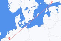 Fly fra Liège til Helsingfors