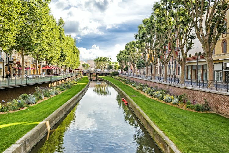 Photo of streets of Perpignan, France.