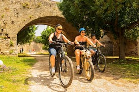 Momenti salienti della bici elettrica di Rodi medievale Tour fotografico Tramonto / Panorama