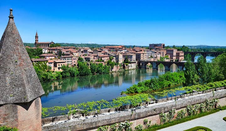 Photo of City View of Albi in France by Fabien Pasquet