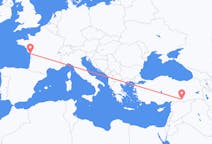 出发地 法国拉罗歇尔目的地 土耳其尚勒乌尔法的航班