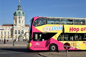 Excursión en autobús con paradas libres por la ciudad de Berlín con crucero opcional