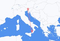 Flyreiser fra Reggio di Calabria, Italia til Trieste, Italia