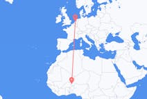 Flyrejser fra Niamey til Amsterdam