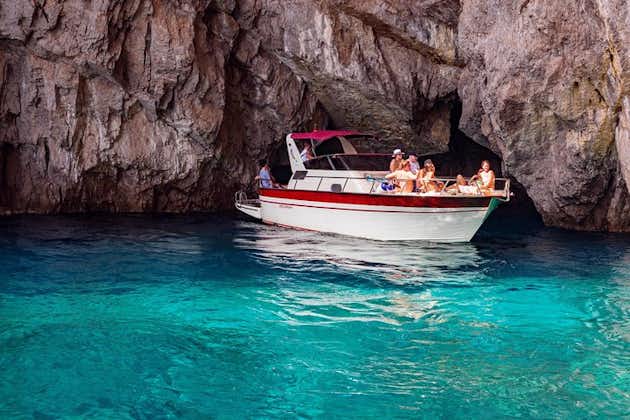 Excursão de barco Ilha de Capri: Pequeno grupo de Amalfi