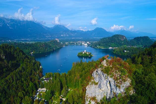 Geniet van de boottocht op het meer van Bled en het kasteel