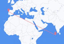 Flights from Dharavandhoo, Maldives to Porto, Portugal