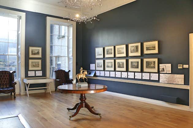 photo of view inside The Little Museum ground floor, Dublin, Irland.