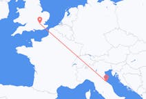 Flyrejser fra London til Rimini