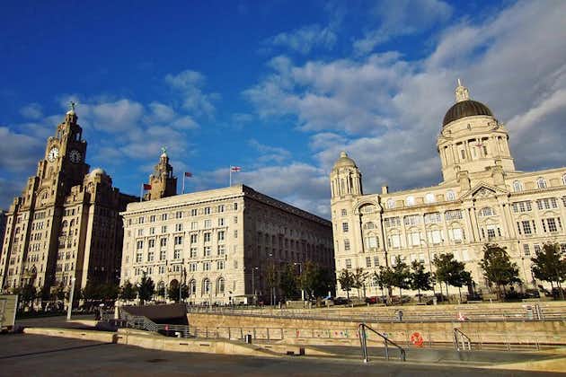Private Walking Tour: Liverpool Highlights, including Cavern Club entry