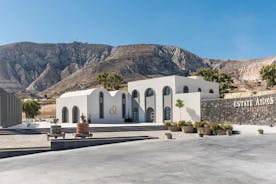 Privat halvdagstur med vin-, öl- och smakprovning i Santorini