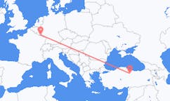 Flyg från Luxemburg, Luxemburg till Tokat, Turkiet