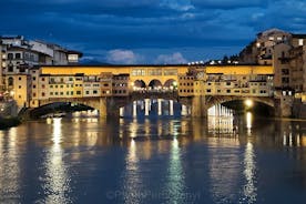 Florence by Night Photo Walking Tour with a Professional Photographer