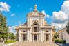 Basilica di Santa Chiara travel guide
