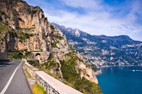 Pompein Amalfin rannikon ja Positanon yksityinen ja opastettu päivä