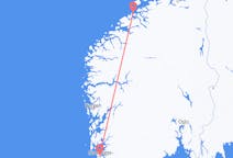 Fly fra Kristiansund til Stavanger