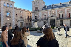 Visite guidée du meilleur de Madrid, y compris la Plaza Mayor, la Puerta del Sol et le Palais Royal