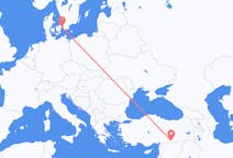 出发地 土耳其从 桑尼乌法目的地 丹麦哥本哈根的航班