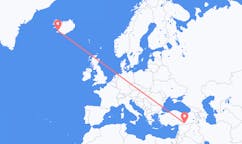 航班从土耳其尚勒乌尔法市到雷克雅维克市，冰岛塞尔