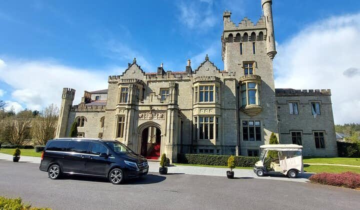 Vom Lough Eske Castle Hotel zum Ashford Castle Chauffeur-Autoservice