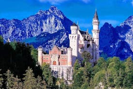 MY*GUiDE The King's GREATEST PALACES Neuschwanstein & HERRENCHIEMSEE from Munich