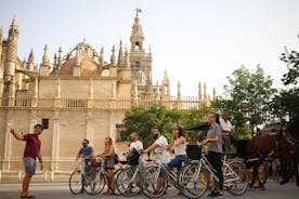 Tour in bici delle attrazioni principali di Siviglia (in inglese)