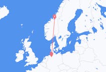 Vluchten van Trondheim, Noorwegen naar Bremen, Duitsland