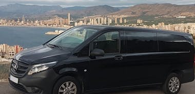 Transfer from Alicante airport to Benidorm in private Minivan up to 6 passengers 