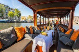 Cruzeiro de barco clássico em Amsterdã com guia ao vivo, bebidas e queijo
