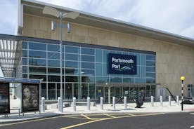 Privétransfer van de Portsmouth Cruise Terminal naar de luchthaven van Heathrow
