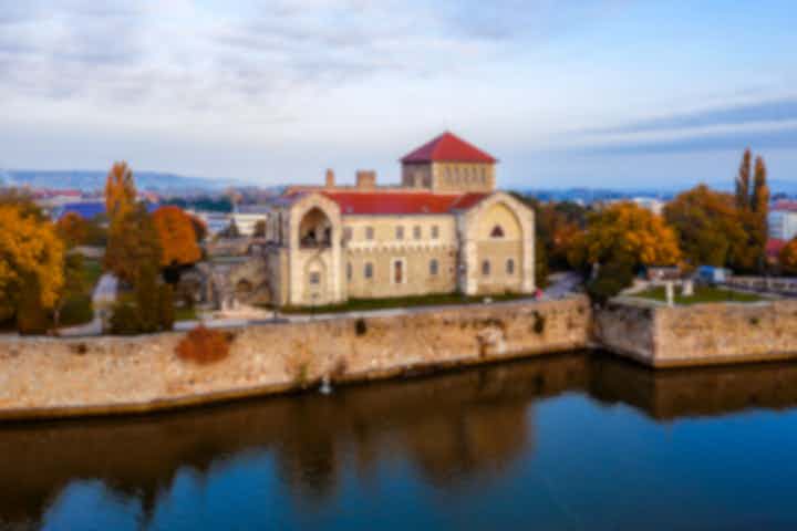 Meilleures vacances de luxe à Tata, Hongrie