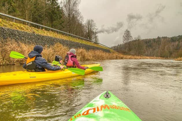 Tour in kayak con tenda di ferro / nastro verde