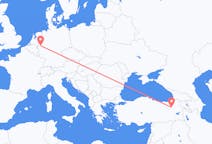 Flyreiser fra Erzurum, Tyrkia til Düsseldorf, Tyskland