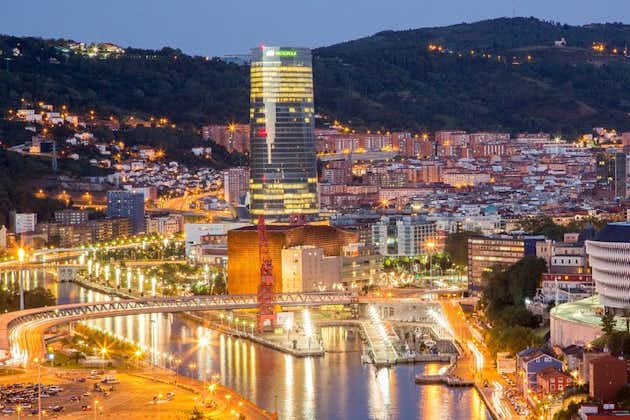  Tour privato di un'intera giornata a Bilbao e San Juan de Gaztelugatxe