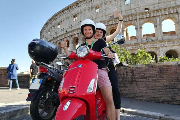 Vespa 125cc Rental in Rome