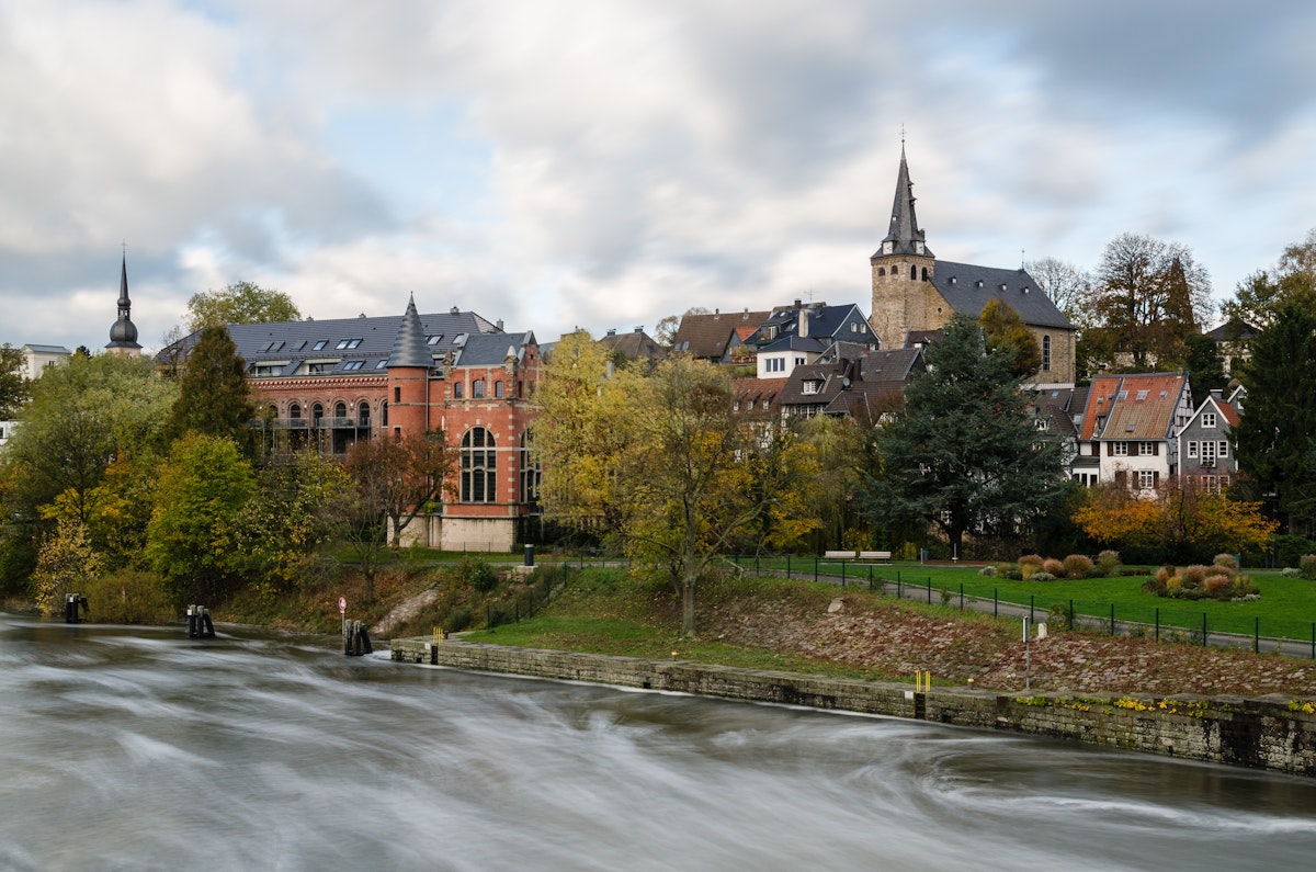 Essen germany. Эссен Германия. Эссен (город в ФРГ). Кеттвиг Германия. Эссен Германия достопримечательности.