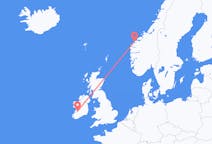出发地 挪威从 奥勒松目的地 爱尔兰Shannon的航班