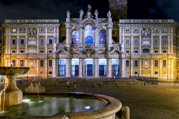 PHGOTO OF The marvelous facade of the Basilica of Santa Maria Maggiore in Rome, Italy.