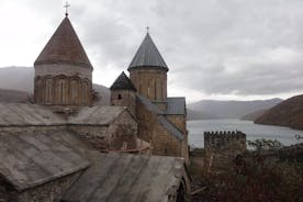 Excursión privada de día completo a Kazbegi desde Tbilisi