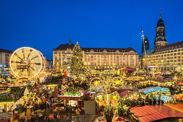 Tour privato personalizzato di un'intera giornata: mercatino di Natale di Dresda e Svizzera sassone Bastei