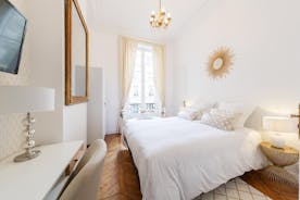 Maison de Lignières - Bed & Breakfast - Paris Quartier Champs-Elysées
