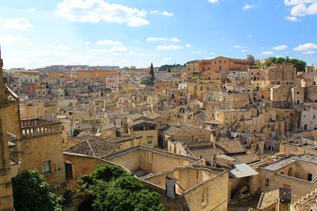 通过本地向导探索精彩的Matera Sassi