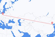 Flyreiser fra Tianjin, Kina til Poznań, Polen
