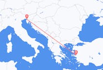 出发地 意大利出发地 的里雅斯特目的地 土耳其伊兹密尔的航班