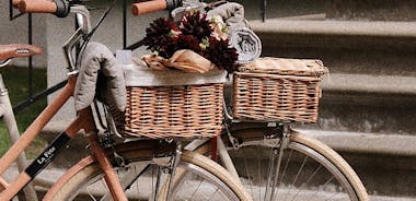 Privat sykkeltur med piknikmåltid i Sigulda