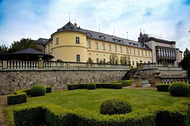 Excursion privée d'une journée à la brasserie Pilsner Urquell, visite de la ville de Pilsen et du château + déjeuner