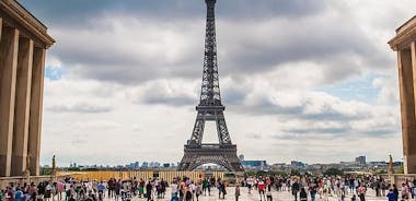 Private City tour of Paris from Disneyland with drop off in Paris City