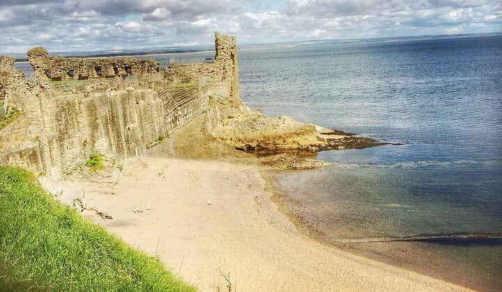 Incantesimi costieri: gita giornaliera privata a St Andrews e al Regno di Fife