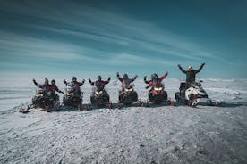 Historische Schneemobiltour über die Finnmarksvidda